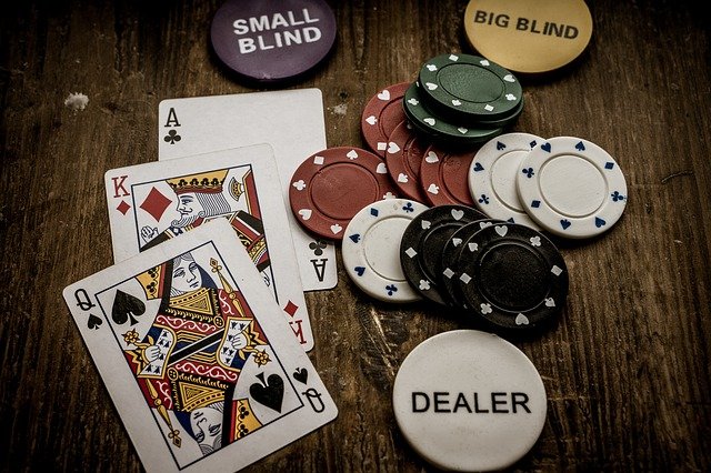 Jetons et cartes à jouer
